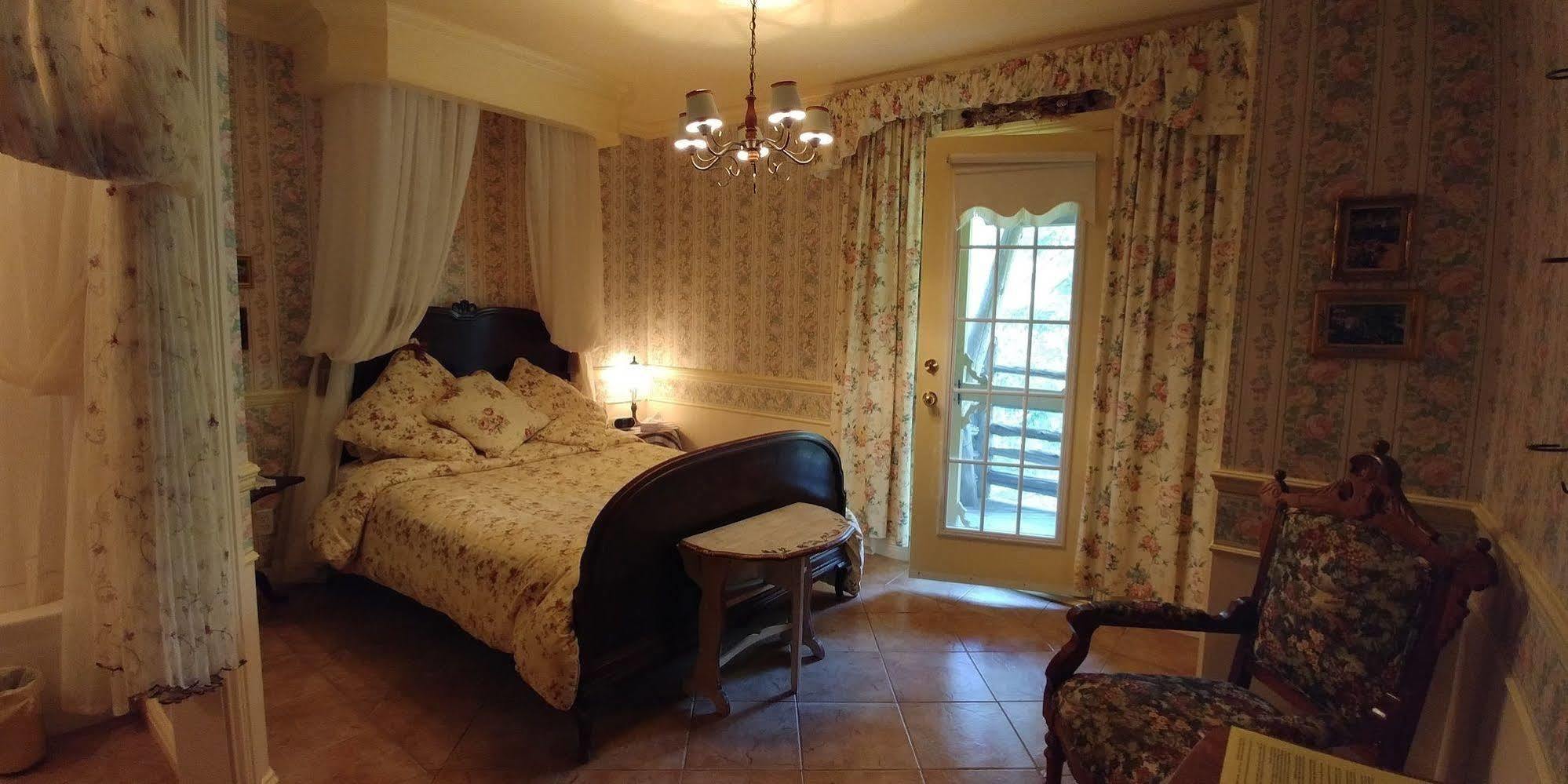 Jardins De L'Achillee Millefeuille Bed & Breakfast La Conception Екстериор снимка